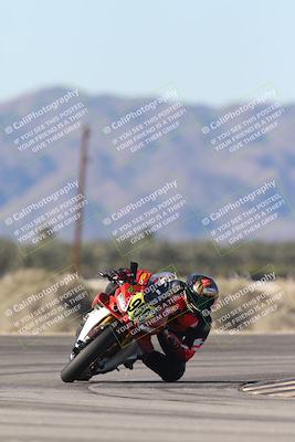 media/Jan-16-2026-CVMA Friday Practice (Fri) [[6f2bf47531]]/5-Racer 4-Trackday1/Session 5 (Turn 16)/